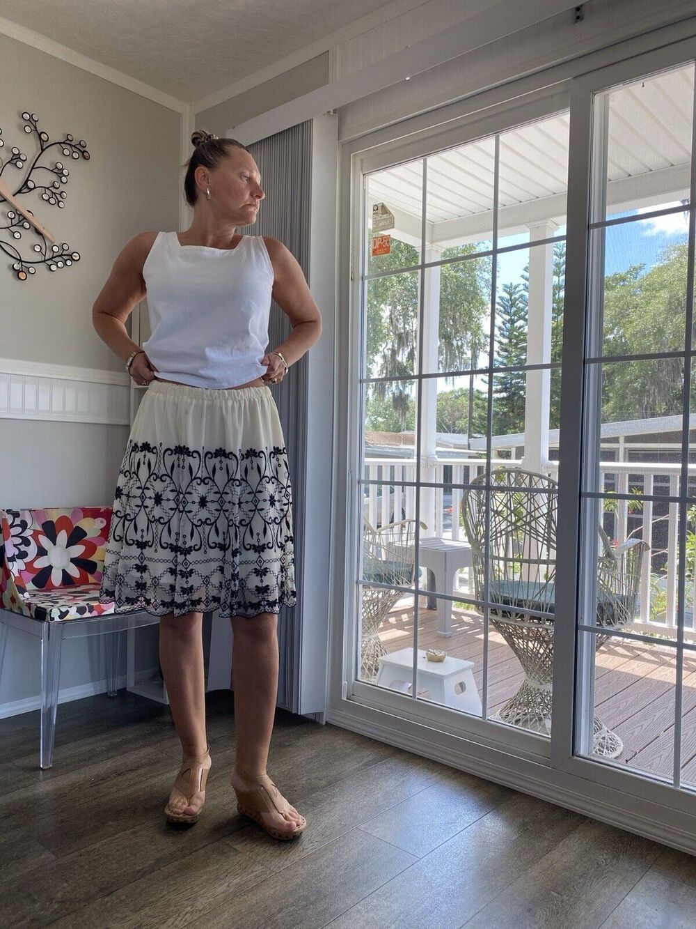 LANE BRYANT ivory mesh lined skirt with black embroidery Trim Women’s 14/16